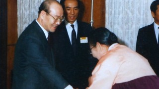 1983년  11월 대통령상 수상